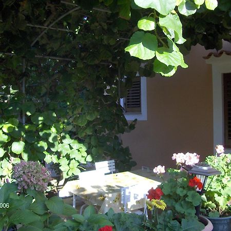 Apartments Beba Mali Lošinj Buitenkant foto