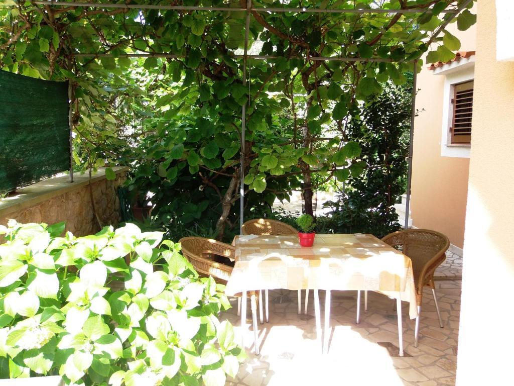 Apartments Beba Mali Lošinj Kamer foto