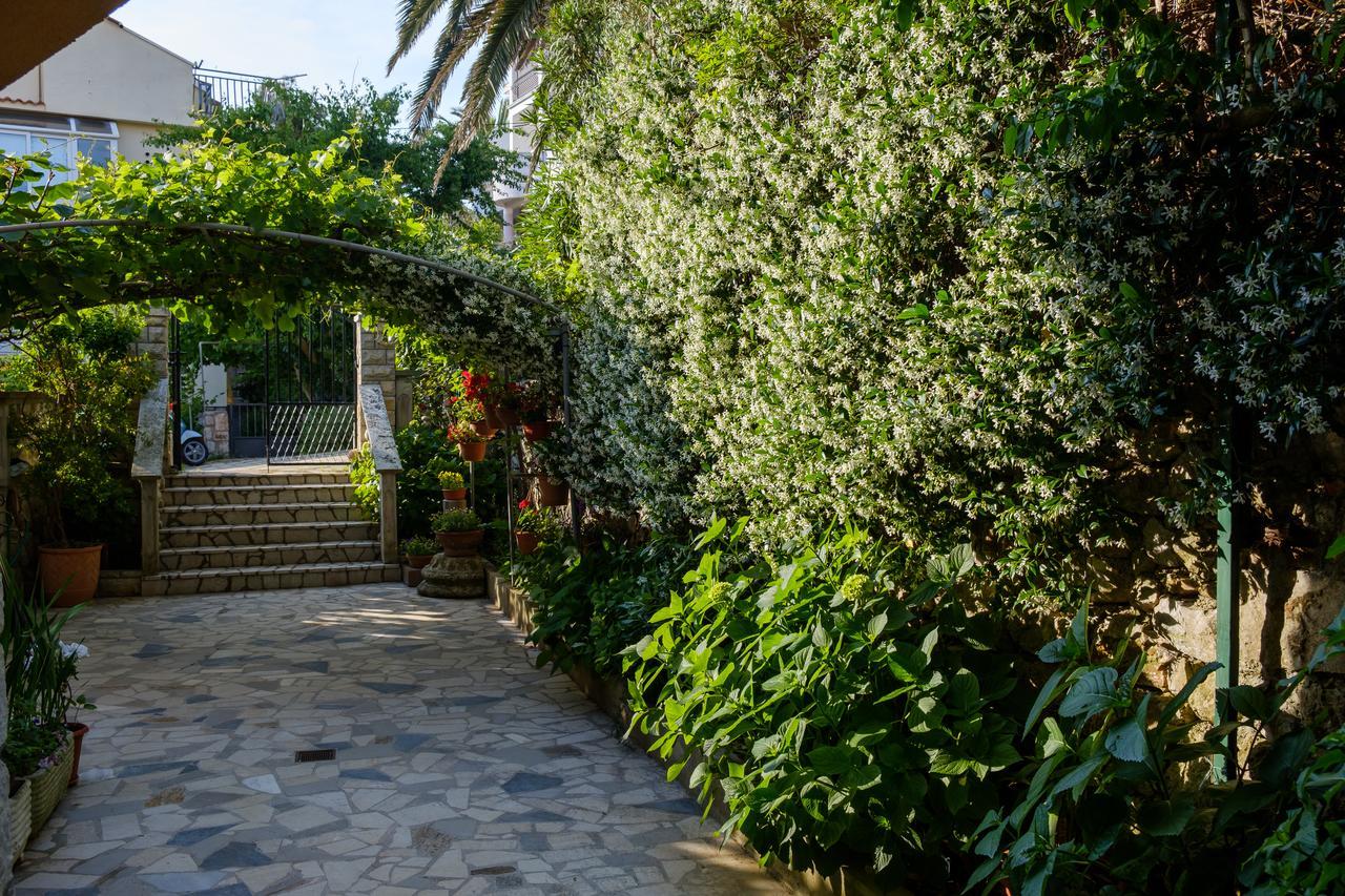 Apartments Beba Mali Lošinj Buitenkant foto