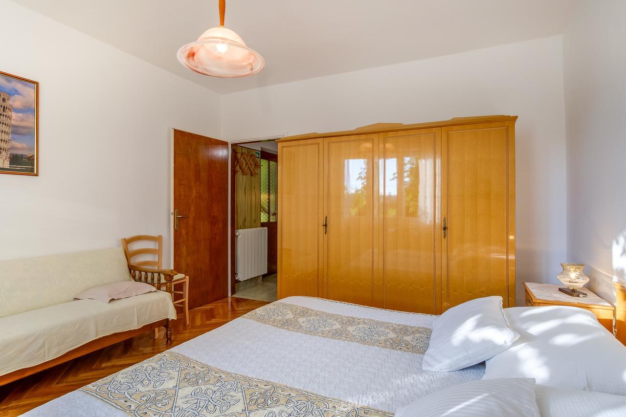Apartments Beba Mali Lošinj Buitenkant foto