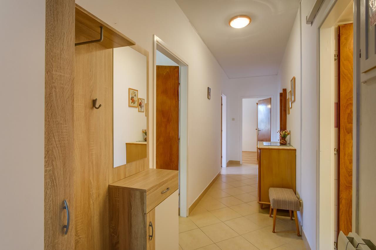 Apartments Beba Mali Lošinj Buitenkant foto
